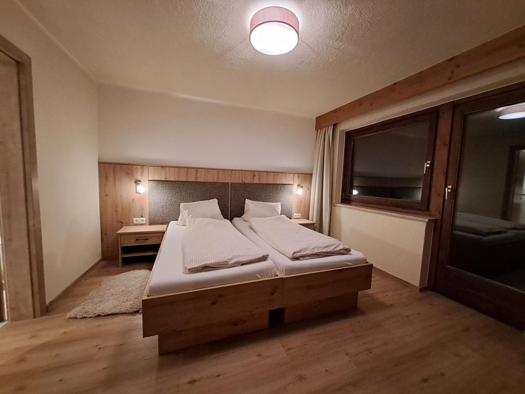 Villa Berghaus Praxmarer Längenfeld Zimmer foto